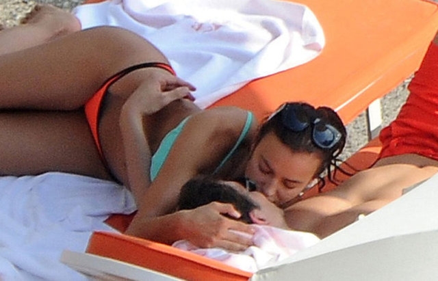 IRINA SHAYK, BRADLEY COOPER