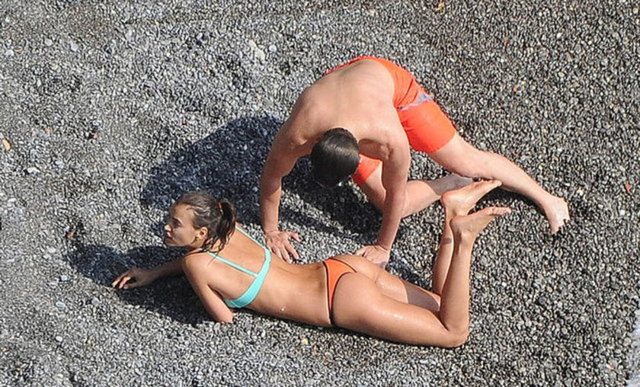 IRINA SHAYK, BRADLEY COOPER