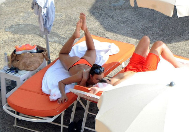 IRINA SHAYK, BRADLEY COOPER