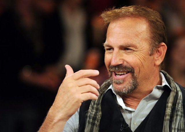 KEVIN COSTNER