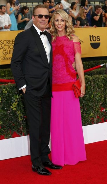 KEVIN COSTNER, CHRISTINE BAUMGARTNER