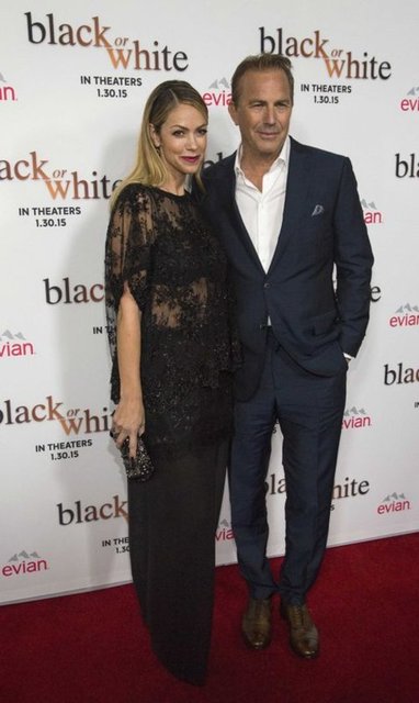 KEVIN COSTNER, CHRISTINE BAUMGARTNER
