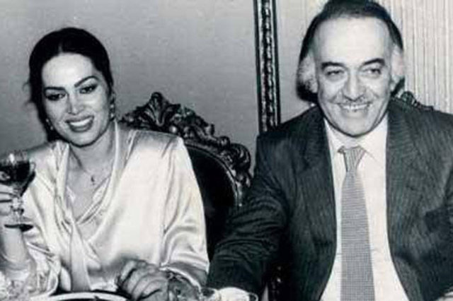 Rüçhan Adlı-Nebahat ÇehreRüçhan Adlı'nın Türkan Şoray'la yaşadığı aşkı ve beraberliği bilmeyen yoktur. Ben size Rüçhan Adlı'nın Türkan'dan önce yaşadığı aşkı anlatmak isterim.