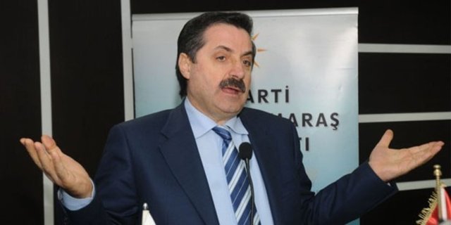 "Ben hâlâ Faruk Çelik'in güzel haberini merak ediyorum."