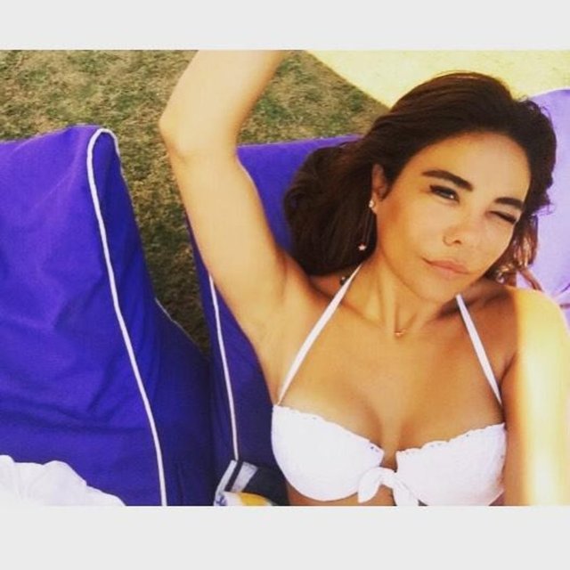 ESRA BALAMİR - Bakamıyorum göremiyorum  -