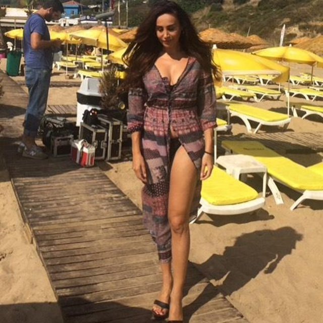 EYLEM ŞENKAL - 'Ne münasebet' çekimlerime devam