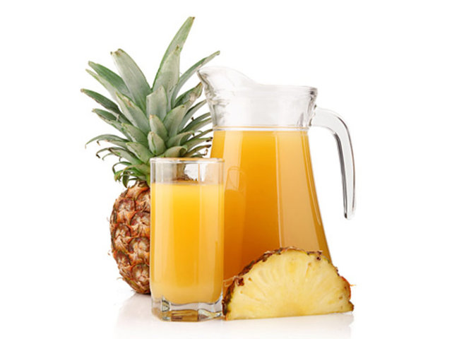 Ananas suyu: Ananas, insan vücudunun ihtiyaç duyduğu bütün vitaminleri ve 16 doğal mineral içerir.