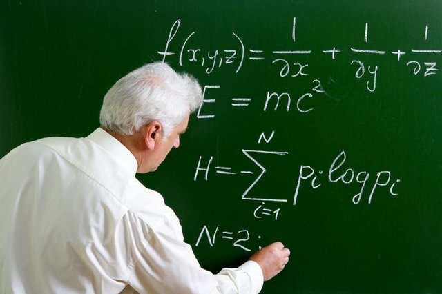 Memur ve derecesi:Profesör 1/4  2016 Ocak maaşı (TL):6.776