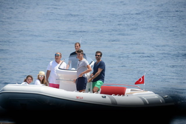 İZZET - DİDEM ANTEBİ