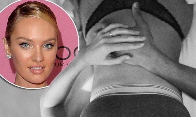 Candice Swanepoel uzun süredir nişanlı olduğu Herman Nicoli ile bebek beklediklerini de bu pozuyla duyurmuştu.