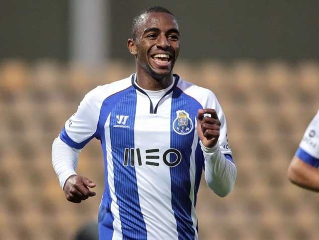 Porto, Ricardo Pereira'yı 2 sezon için Nice'e kiraladığını açıkladı!