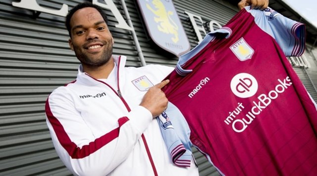 Aston Villa, West Bromwich Albion'ndan Joleon Lescott'ı transfer ettiğini açıkladı.