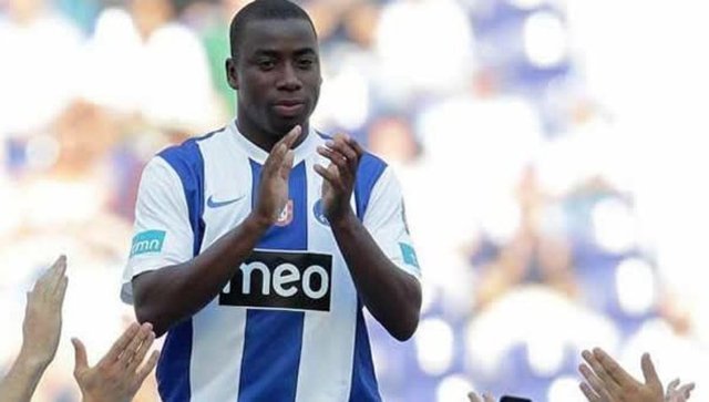 Gençlerbirliği, bonservisi Porto'da bulunan Angolalı Djalma Campos'u 1 yıllığına kiraladı.