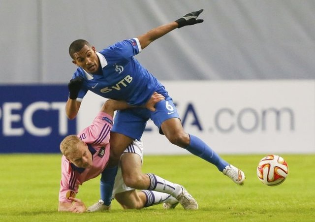 Roma, Dinamo Moskova'dan orta saha oyuncusu William Vainqueur'u 1 yıllığına kiraladığını açıkladı.