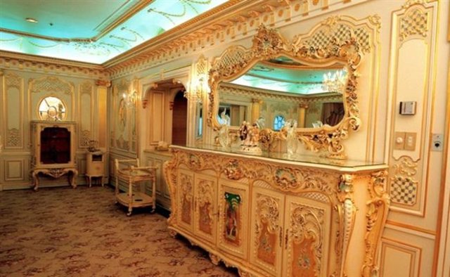 Halıdan perdeye, koltuktan yatağa kadar artık birçok eşyada eski stil üretimlere rastlamak mümkün!