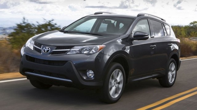 TOYOTA  -  FİYATI: 341.806  -  -