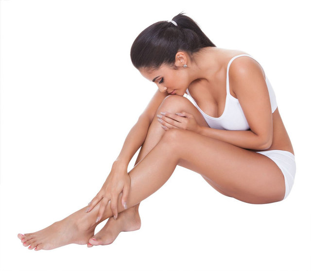 Bu sorunu yaşayan hastalar en çok da çizme veya dar pantolon giyemedikleri için şikayetçi ayrıca görsel olarak da bu durumdan memnun değiller.  -