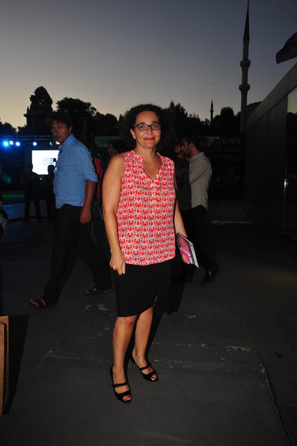 MURIEL DOMENACH