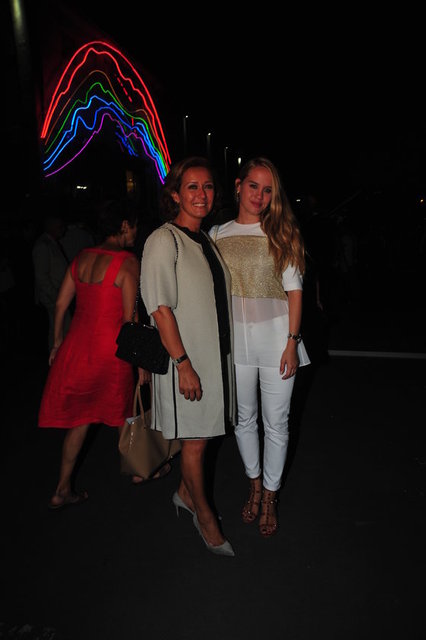 REVNA, YELDA DEMİRÖREN