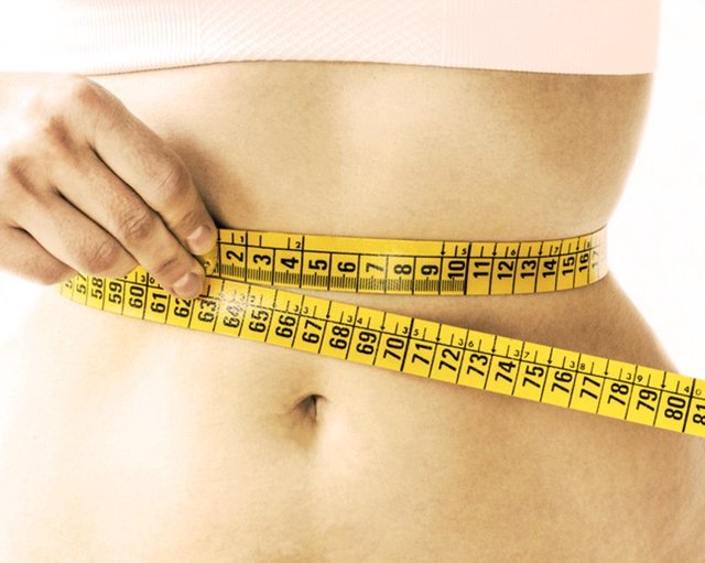 Bel çevrenizi inceltin!: Günlük lif alımını 30 gram ve fazlasına çıkartan kişilerin, kelorilerle sınırlandırılmış sıkı ve karmaşık bir diyet programı uygulayanlardan daha fazla kilo kaybedebildiğini biliyor muydunuz?