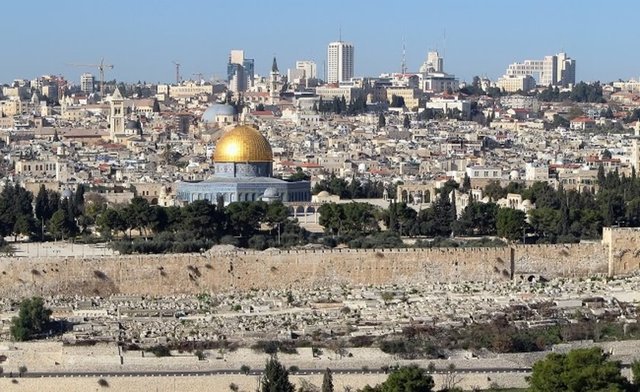 15 İsrail Kişi başına yıllık asgari ücret: 12.280 dolar