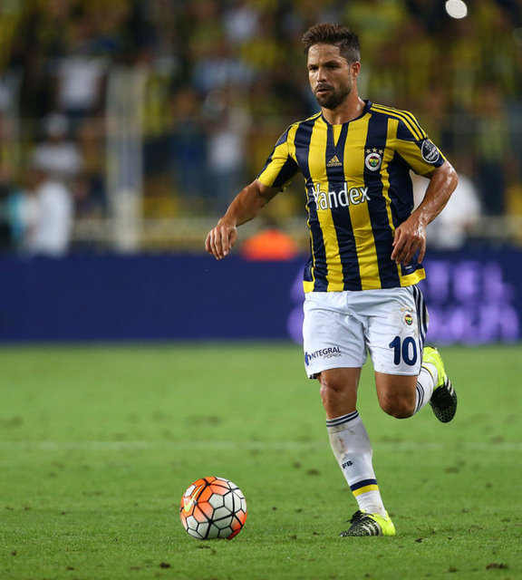 Diego Ribas - 79