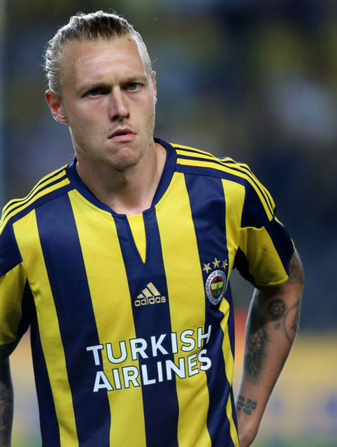Simon Kjaer - 81