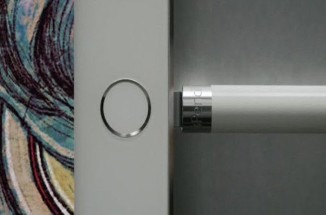 MESSENGER Apple Watch'A GELİYOR Cook'un ardından sahneye çıkan Apple'ın üst düzey yöneticilerinden Jeff Williams, WatchOS işletim sisteminin özelliklerinden bahsetti. Williams, Facebook Messenger'ın çok yakında Apple Watch'lara geleceğini söyledi. -