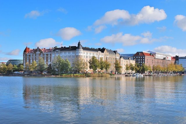 Finlandiya	 - İkinci çeyrek GSYH artışı (Yıllık-Yüzde): 0 -