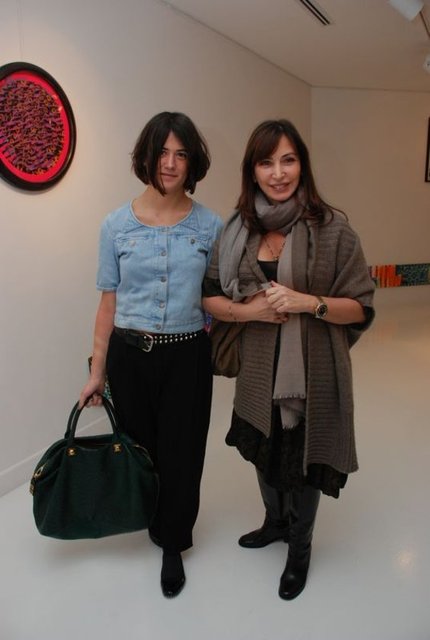 AYŞE BOYNER, BİLGÜN DERELİ