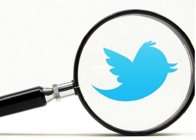 3. Ayarlarını kontrol altında tut: Güvenliğin için ayarlarını daima kontrol altında tut. Örneğin arkadaşlarının e-posta adresini veya telefon numaranı kullanarak seni Twitter'da bulmasını sağlayabilirsin.