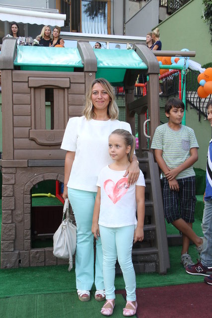 ASLI, ZEYNEP CÜREKLİBATUR