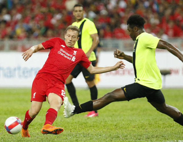 11) Lucas Leiva Liverpool'da forma giyen Brezilyalı Lucas Leiva savunmanın önünde forma giyiyor. Felipe Melo'nun yerine düşünebilecek isimler arasında yer alıyor.