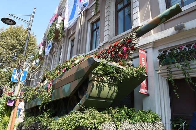 Bu topraklarda yaşayanların çoğunluğu Milli Mücadele'nin hep arkasında durdu. Biz o sayede o savaşı kazandık.