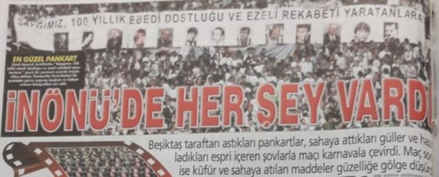 8- Gerginlik, kavga, gürültü derken derbilerdeki güzellikleri unutur hale geldik. Neyse ki Beşiktaş taraftarı 100. yılını kutlayan rakiplerine güzel bir jest yapmayı ihmal etmemiş.