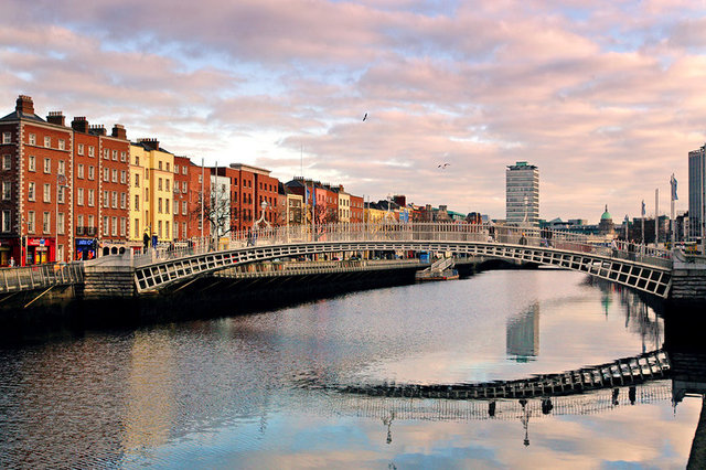 Dublin İrlanda    - 43.4 saat -