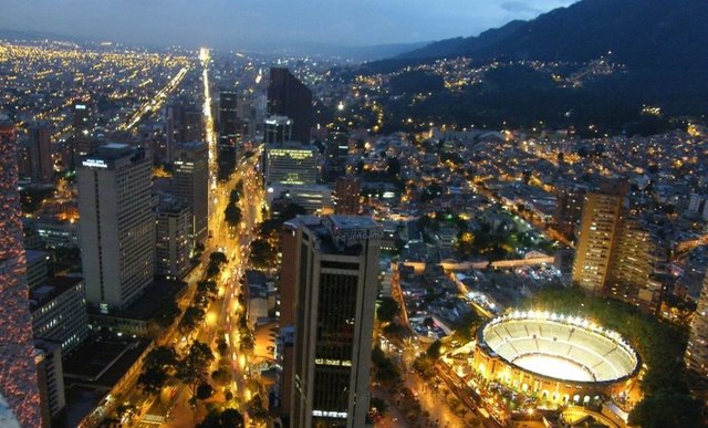 Bogota Kolombiya    - 143.7 saat -