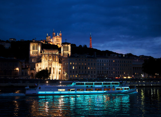 Lyon Fransa    - 47.2 saat