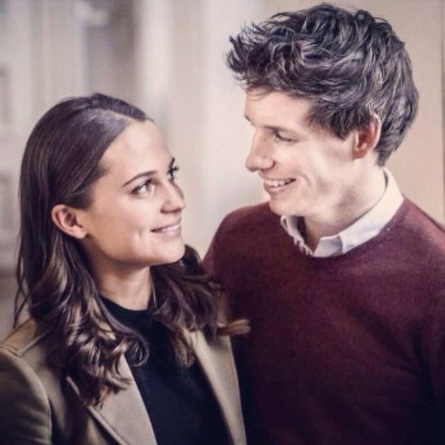 'En İyi Film Oscar'ı'na ne kadar yakın?: Focus'un bu seneki en önemli atı Venedik ve Toronto girişleriyle bir strateji belirledi. Beklendiği kadar beğenilmese de aday olur. Şirketin ikinci atı "Direne Direne!", "Danimarkalı Kız" kadar iddialı görülmedi