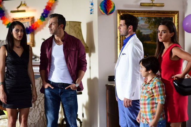 Yılanların Öcü yeni sezon ilk bölümü ile Show TV'de başlıyor!