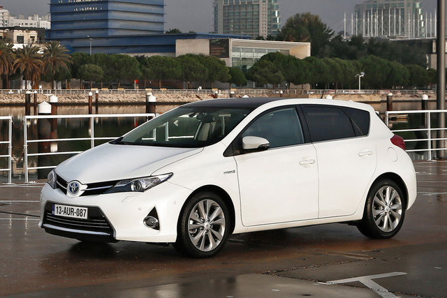 ŞİRKET:TOYOTA - MARKA: TOYOTA  - MODEL: AURIS 