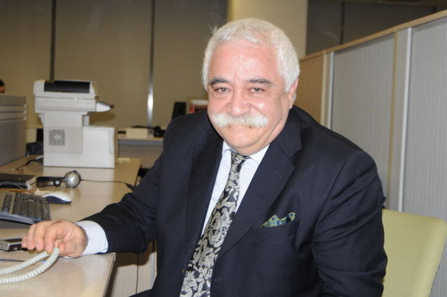 Türk komedyen, tiyatro ve sinema oyuncusu Zeki Levent Kırca 28 Eylül 1948'de Samsun'da doğdu