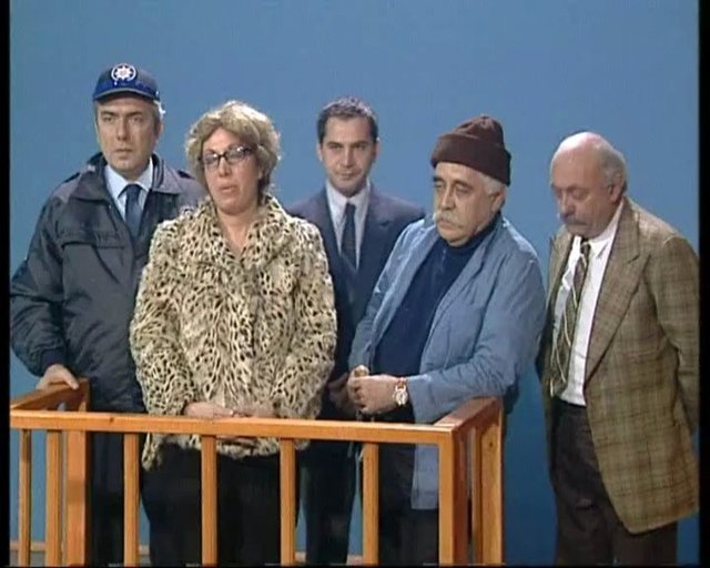 METİN AROLAT - "Levent Kırca...Üstad...Sende mi gittin?..Hiç olmazsa güzellikler bırakarak...Bu kadar acının üstüne bir acı da sen koydun...Ruhun şad olsun..."