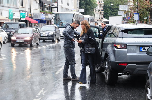 HANDE GAMGAM
