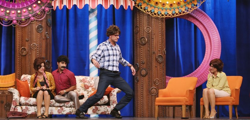 Güldür güldür son bölüm. Güldür güldür son bölüm. Guldur guldur show aktorleri. Güldür güldür на русском. Güldür güldür son bölüm.