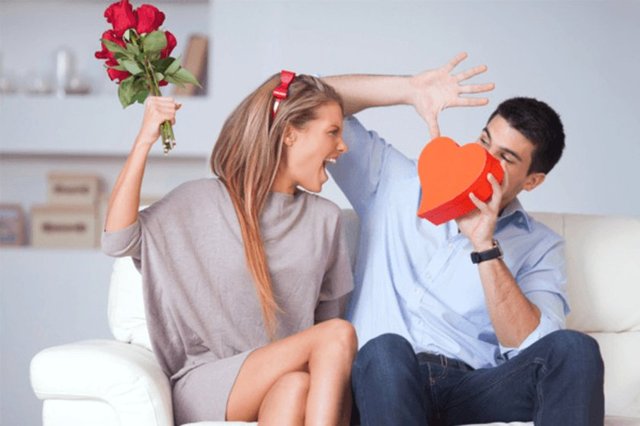 Affedicilik - Partnerimizi affetmek ve ona bir şans daha vermek acı verecek kadar zor olabilir. Ona sevgimizi ve güvenimizi kazanması için fırsat vermek zaman ve sabır gerektirebilir.
