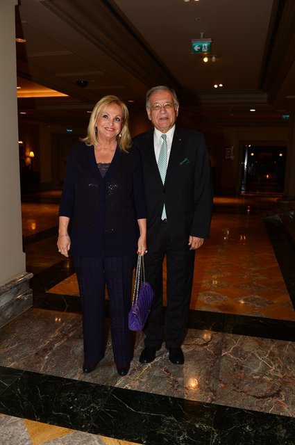 SYLVIA - KENAN MAGRİPLİ