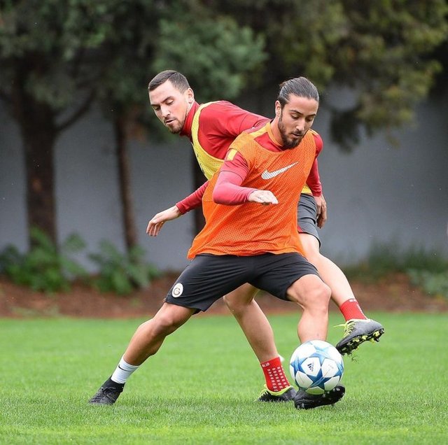 Tarık Çamdal (Galatasaray) - 2 milyon Euro