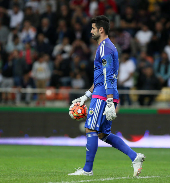 Volkan Demirel (Fenerbahçe) - 3 milyon Euro