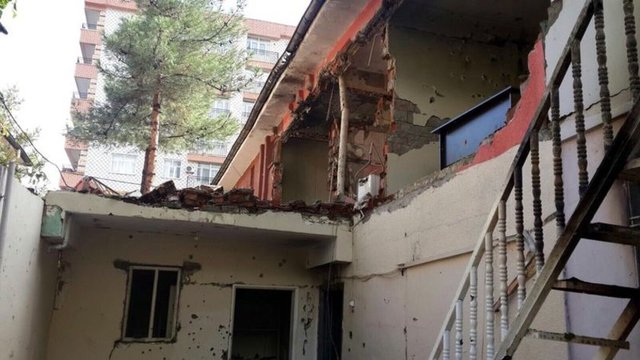 Diyarbakır'da terör örgütü IŞİD'e yönelik düzenlenen operasyonda çıkan çatışmanın şiddeti operasyonun sona ermesinin ardından ortaya çıktı.
